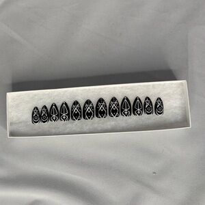 Handmade Press-On Nails